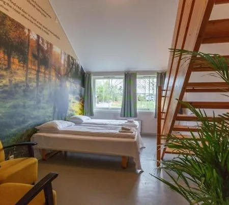 Hotel Trones &